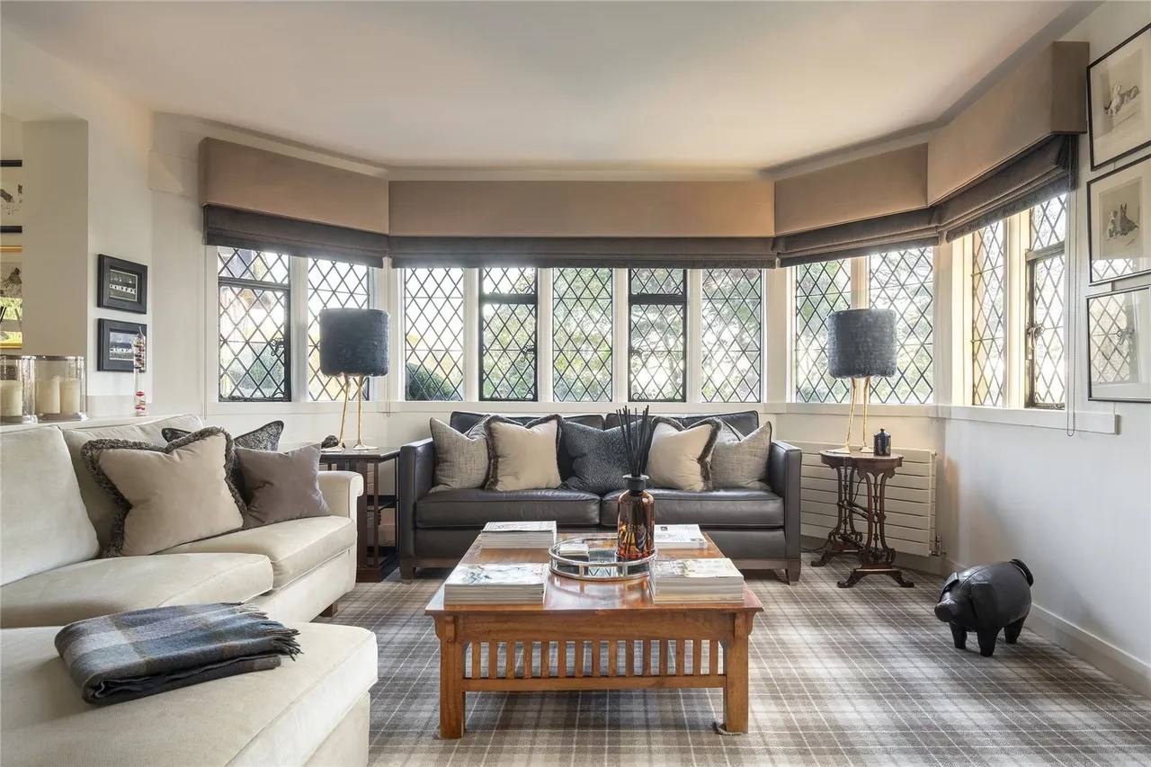 Chelford Road, Prestbury, SK10, photo 13