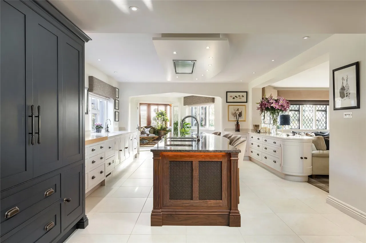 Chelford Road, Prestbury, SK10, photo 10