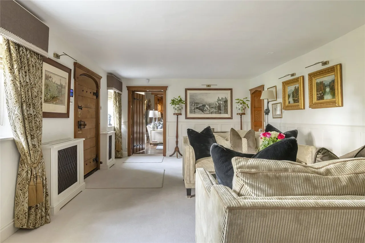 Chelford Road, Prestbury, SK10, photo 6