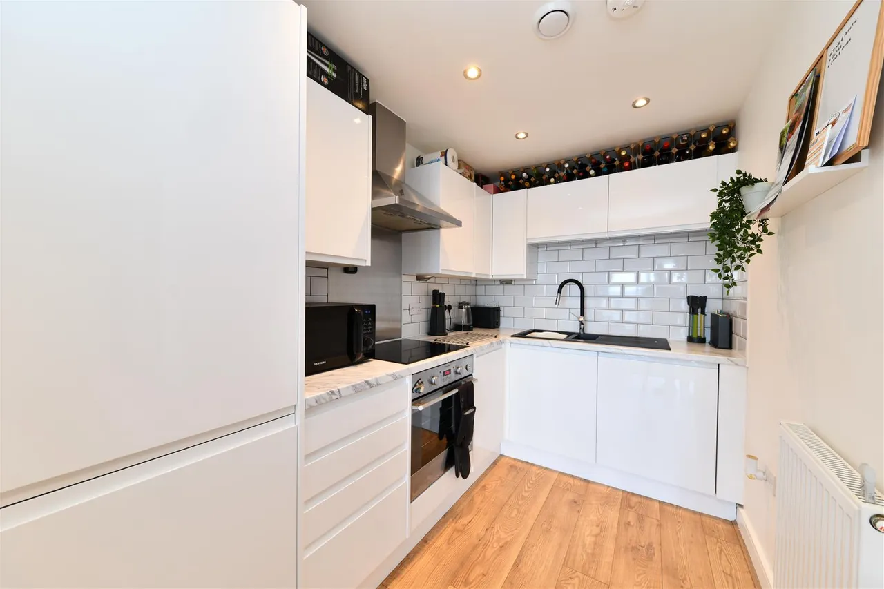 Woolners Way, Stevenage, Herts, SG1 3BT, photo 4
