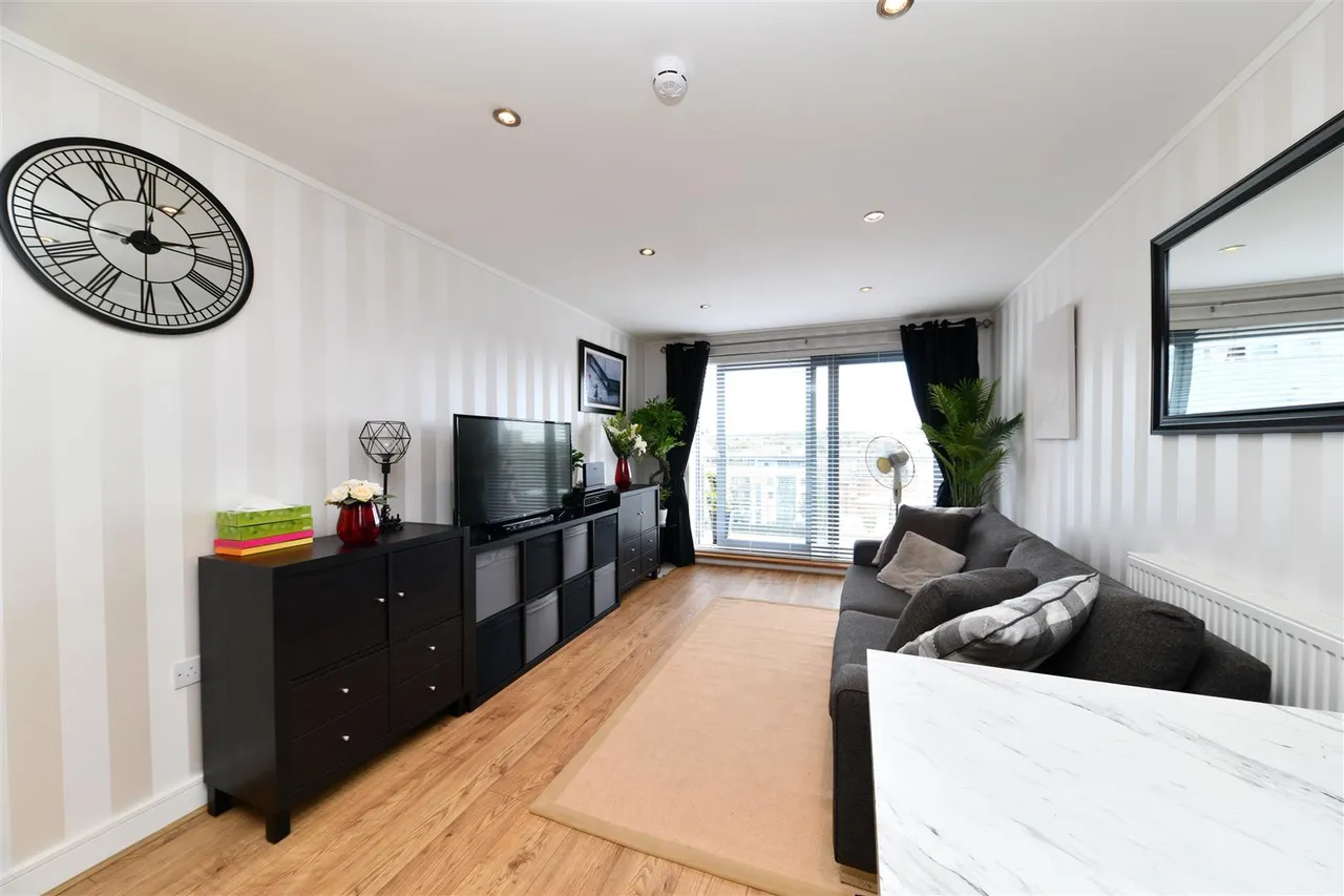 Woolners Way, Stevenage, Herts, SG1 3BT, photo 12