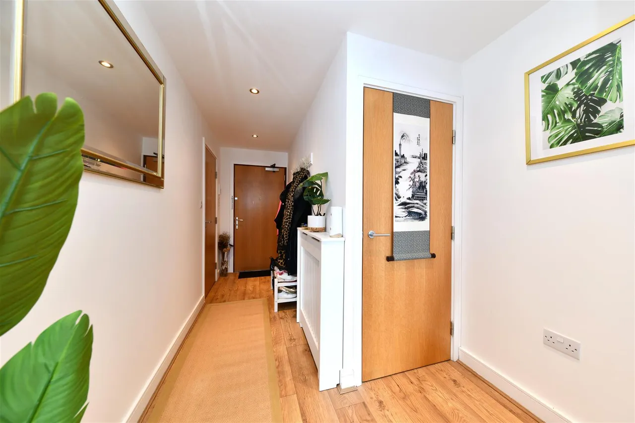 Woolners Way, Stevenage, Herts, SG1 3BT, photo 11
