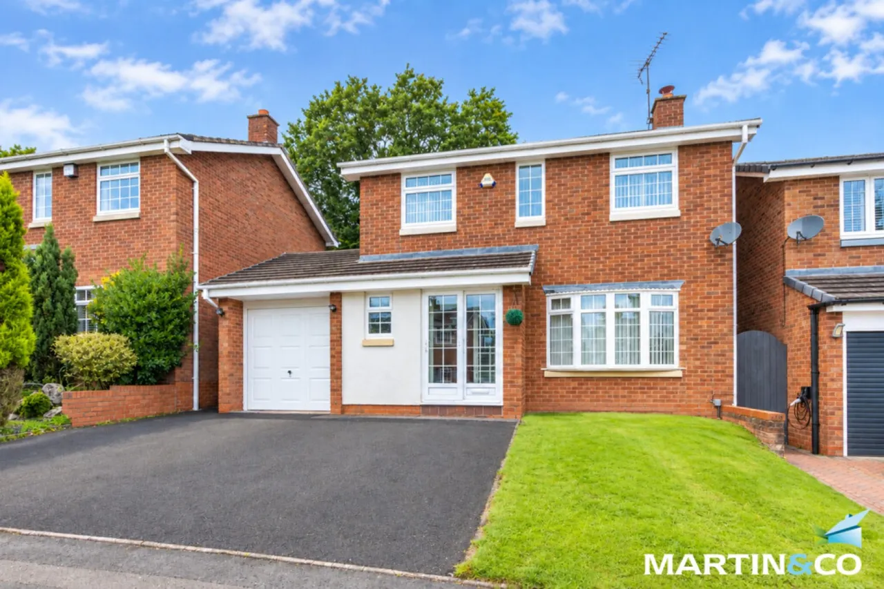 4 bed house for sale, Lamont Avenue, Harborne, B32