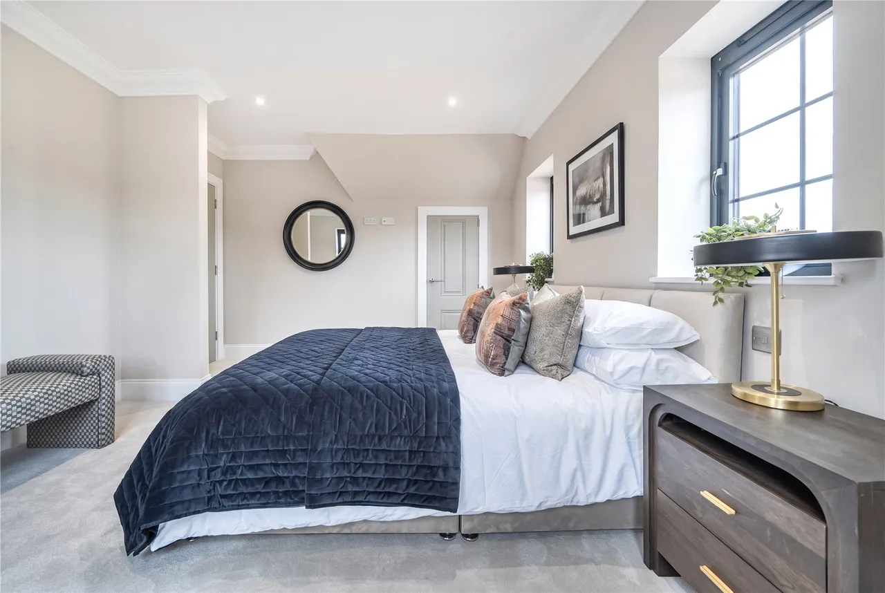 Barley Mews, Stables, AL4, photo 13