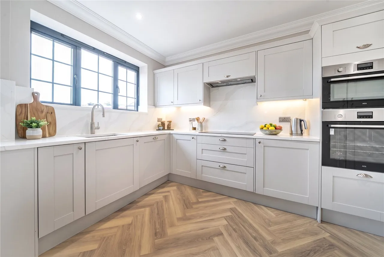 Barley Mews, Stables, AL4, photo 8