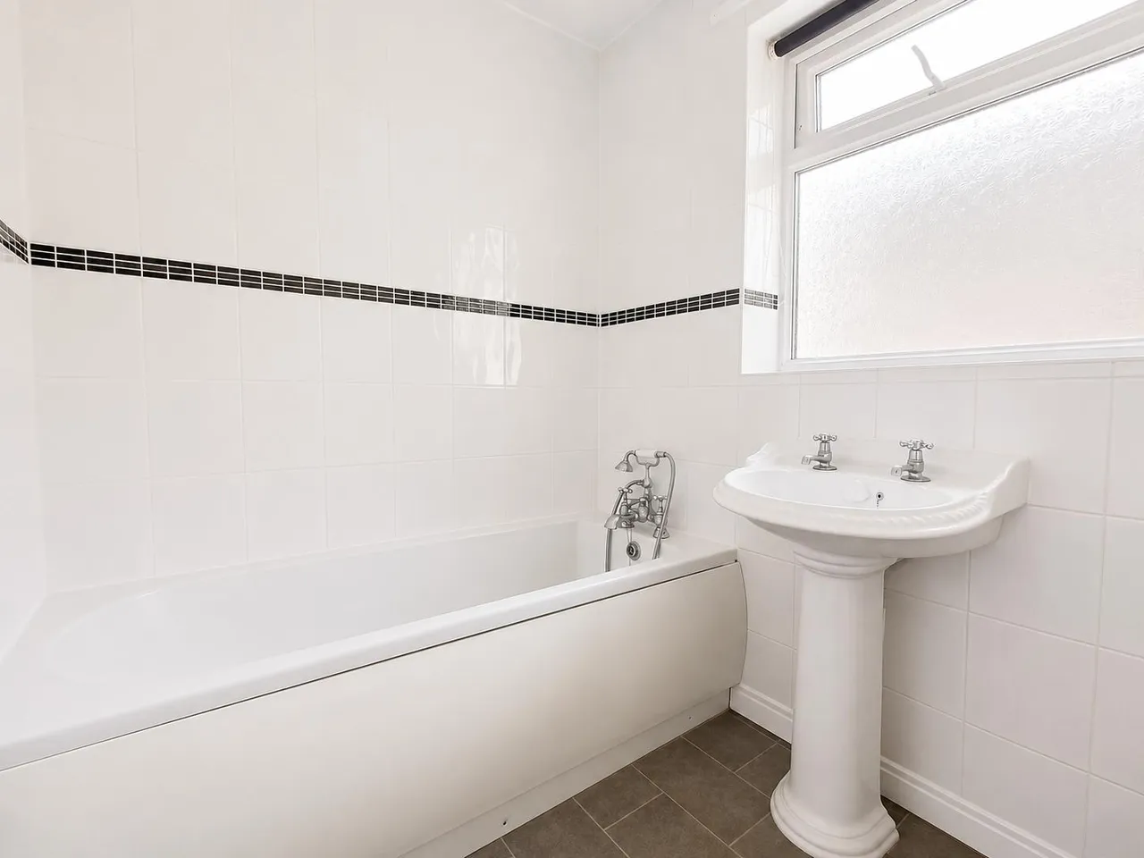 Alpine Terrace, Bishop Auckland, DL14, photo 8