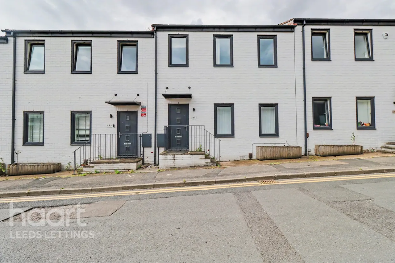 High wycombe, LS2, photo 4