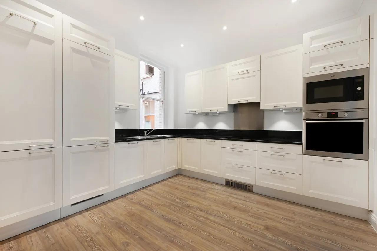 Gloucester Road, South Kensington, SW7, photo 2
