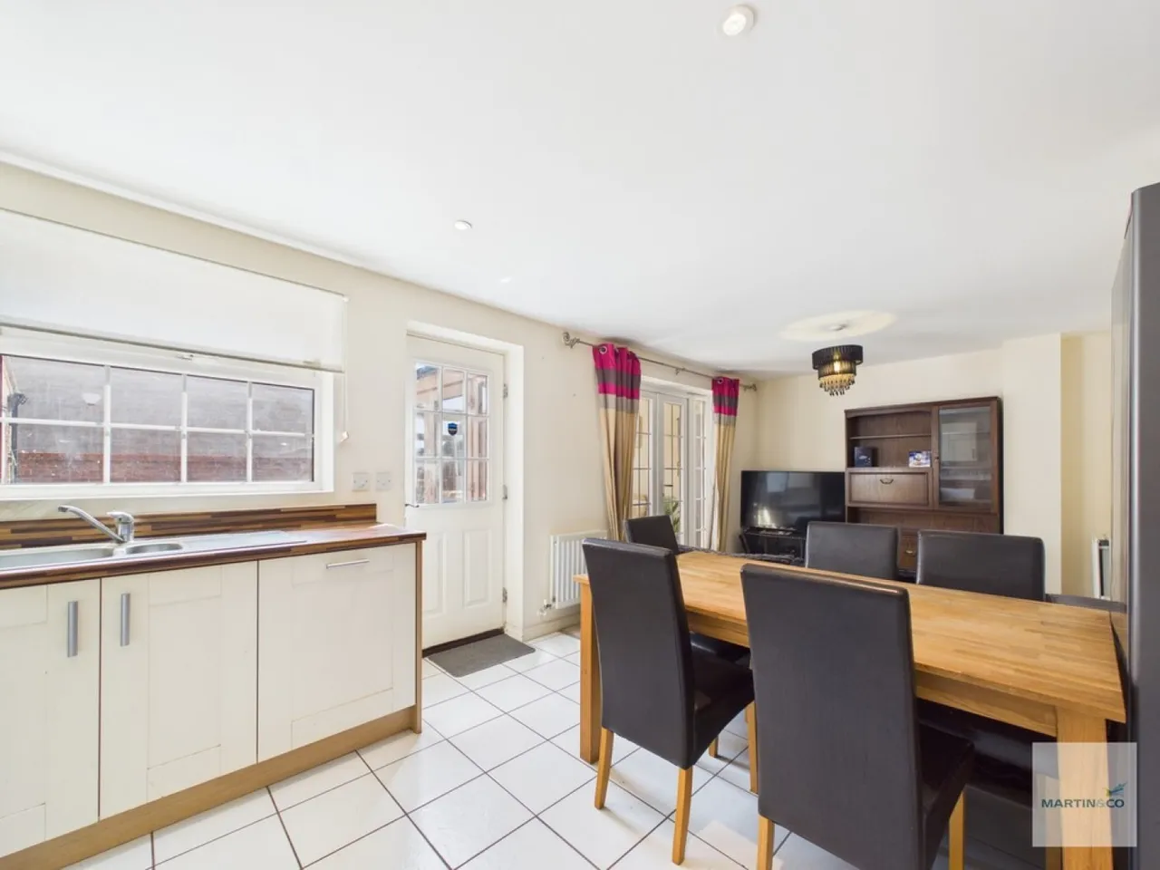 Hawthorne Avenue, Hucknall, NG15, photo 4