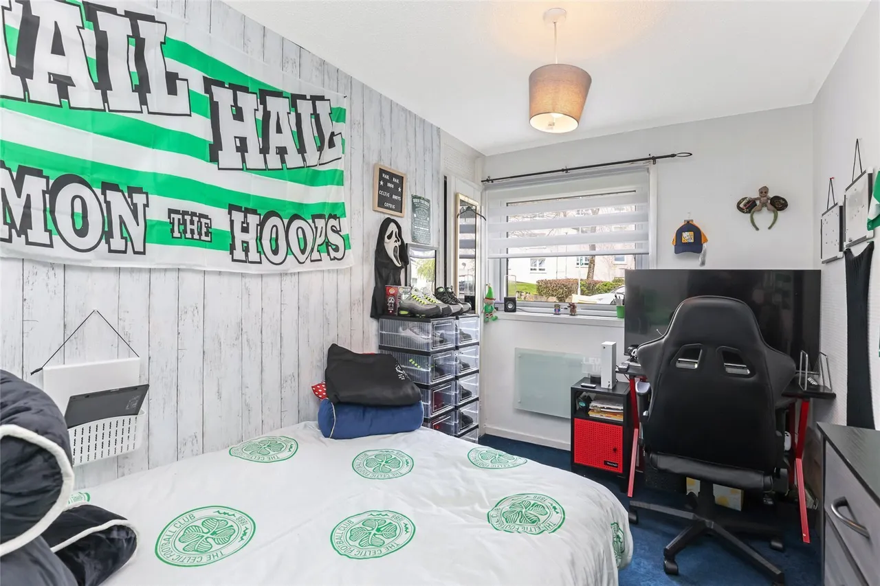 Tarbolton Road, GLASGOW, Lanarkshire, G67, photo 10