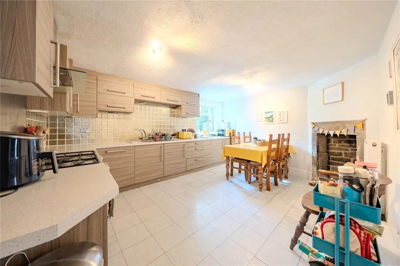 Fartown, Pudsey, LS28, photo 10