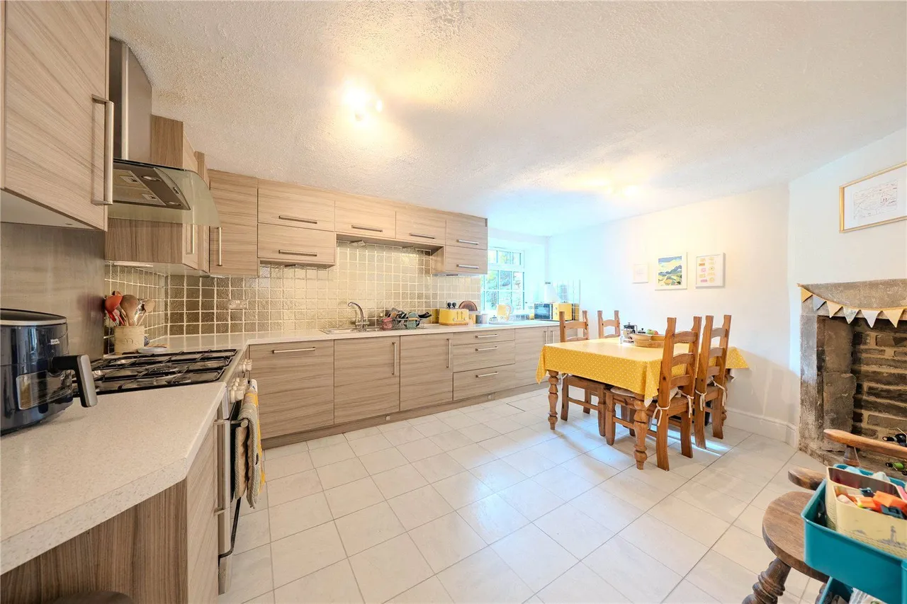 Fartown, Pudsey, LS28, photo 3