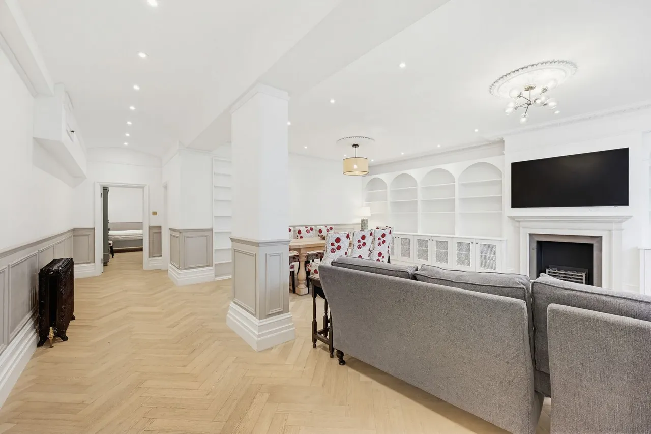 Cornwall Gardens, South Kensington, London, SW7 4BG, photo 5