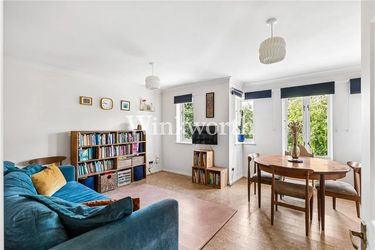 Myddleton Avenue, London, N4, photo 6
