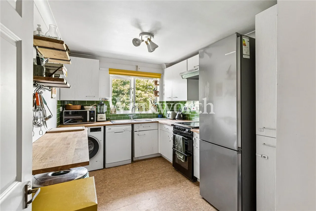 Myddleton Avenue, London, N4, photo 10