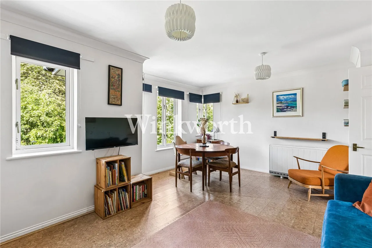 Myddleton Avenue, London, N4, photo 4