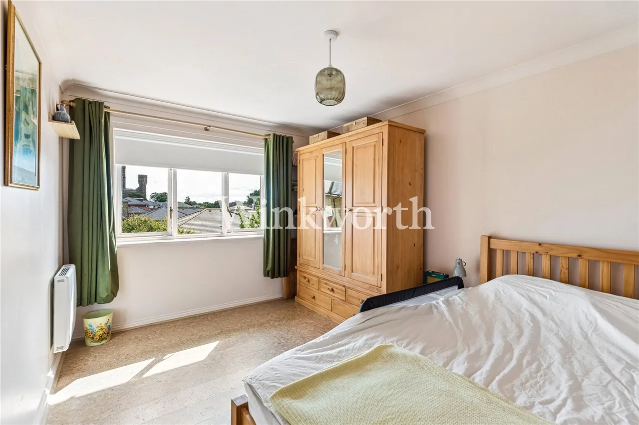 Myddleton Avenue, London, N4, photo 8