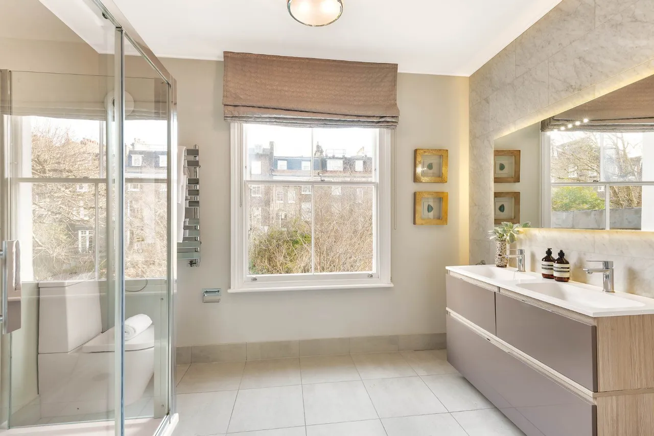 Campden Hill Road, Kensington, London, W8 7DX, photo 10