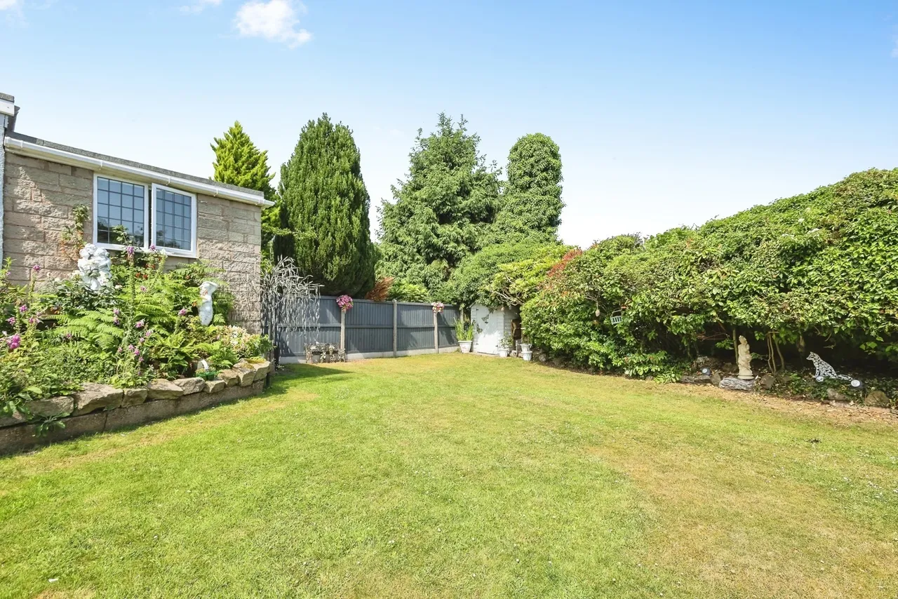 Fernwood Croft, Birmingham, B14, photo 15