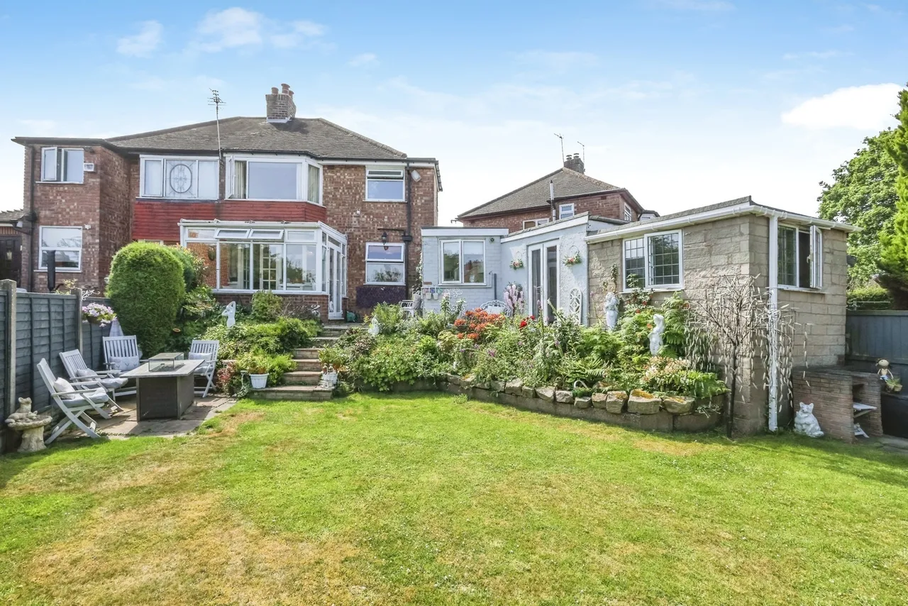 Fernwood Croft, Birmingham, B14, photo 13