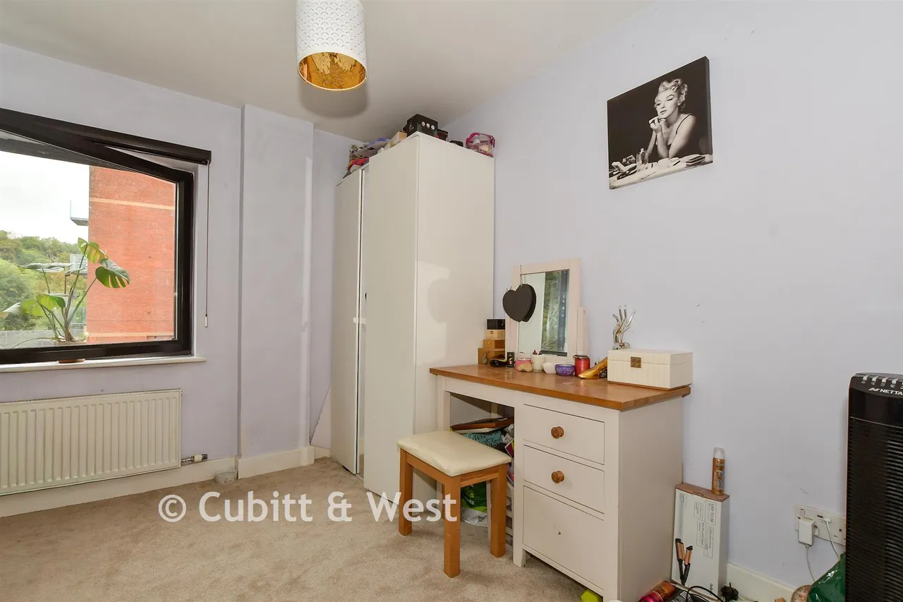 Croydon Road, Caterham, CR3, photo 6