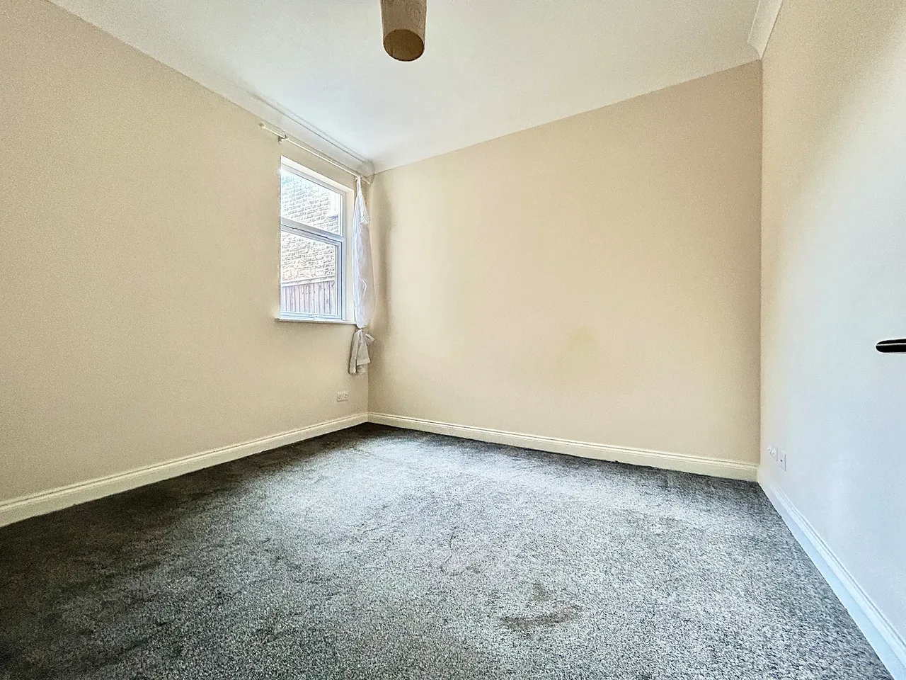 Ham Park Road, Stratford, E15, photo 4