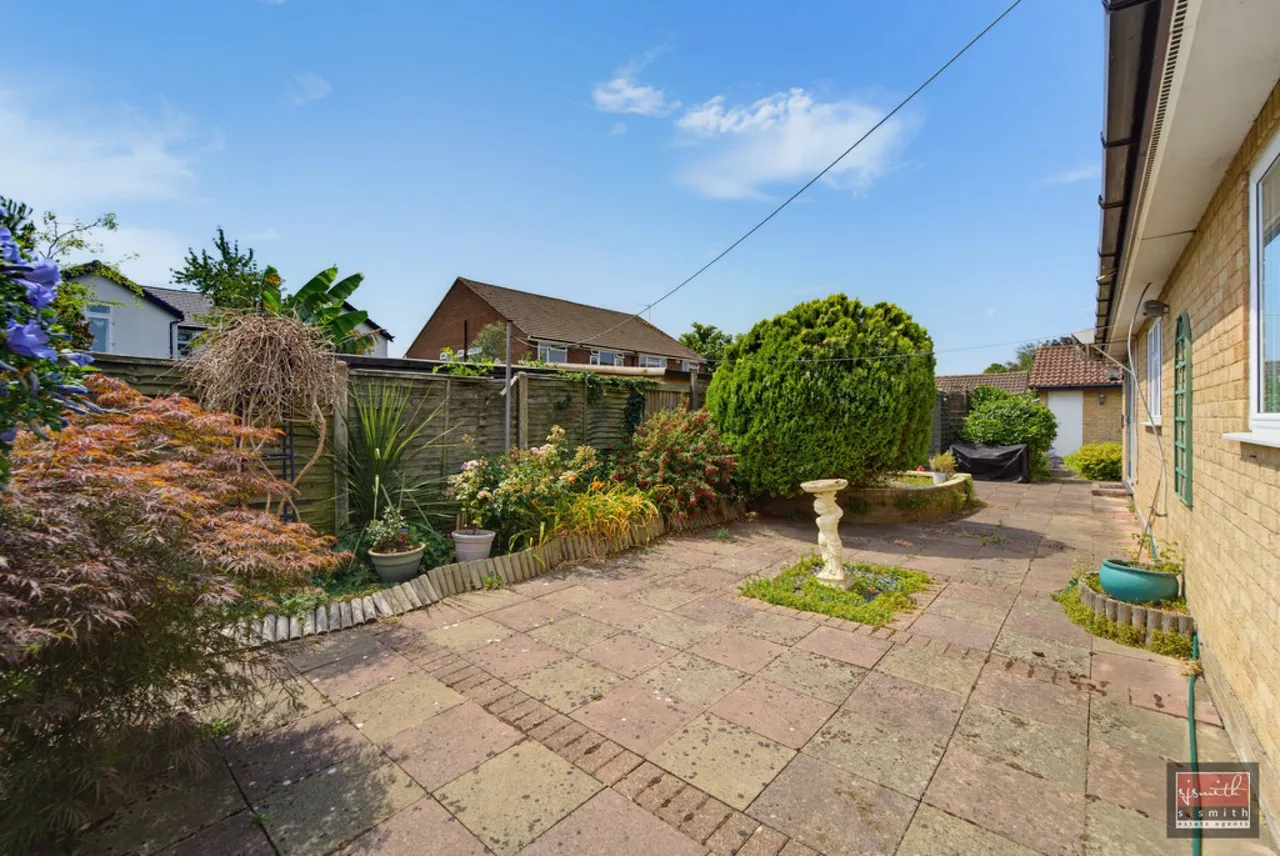 West Close, Ashford, TW15, photo 13