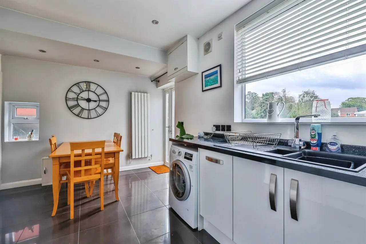 Byron Street, Hucknall, NG15, photo 5