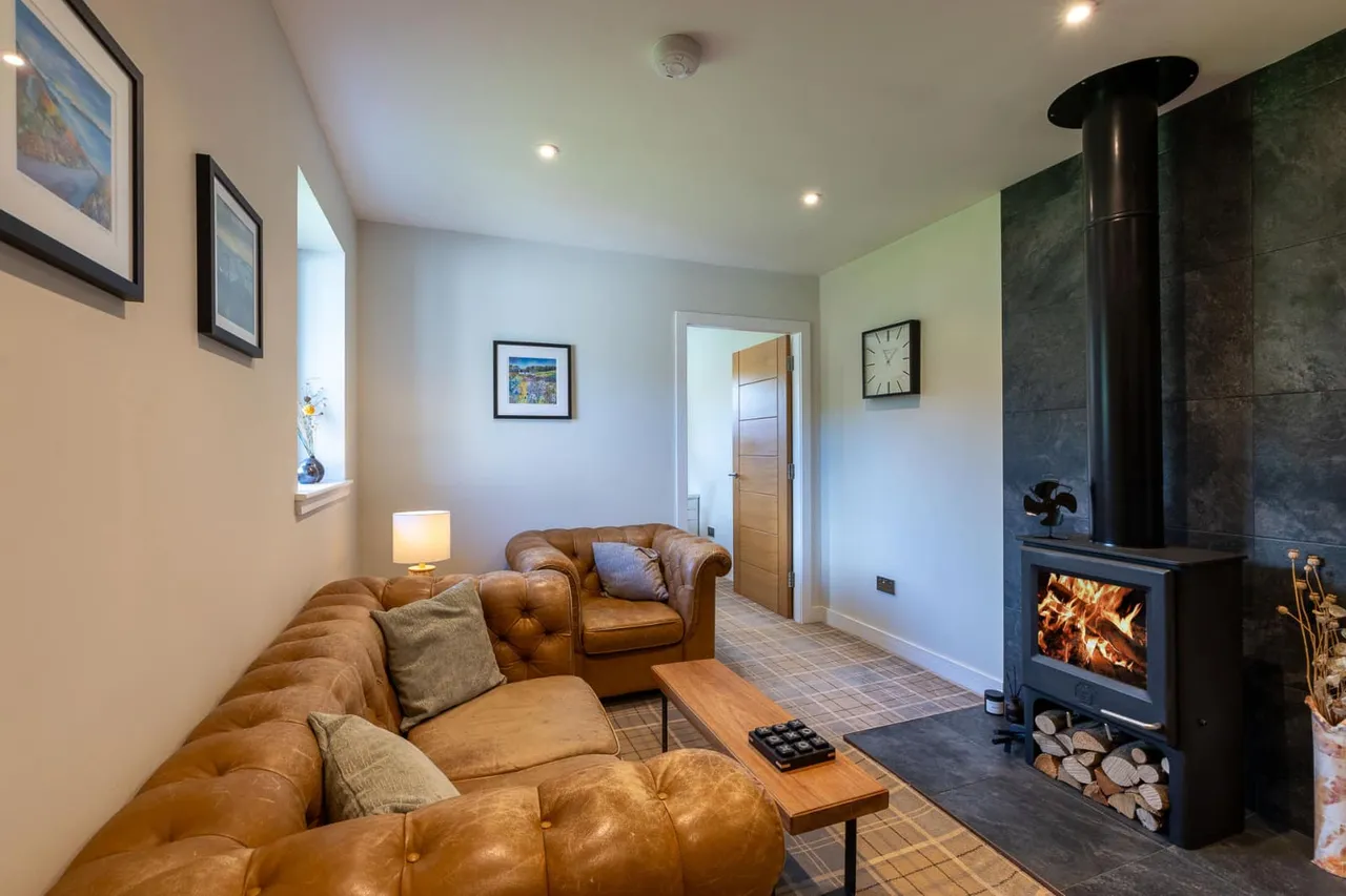 County Place, Pitcairngreen, PH1, photo 12