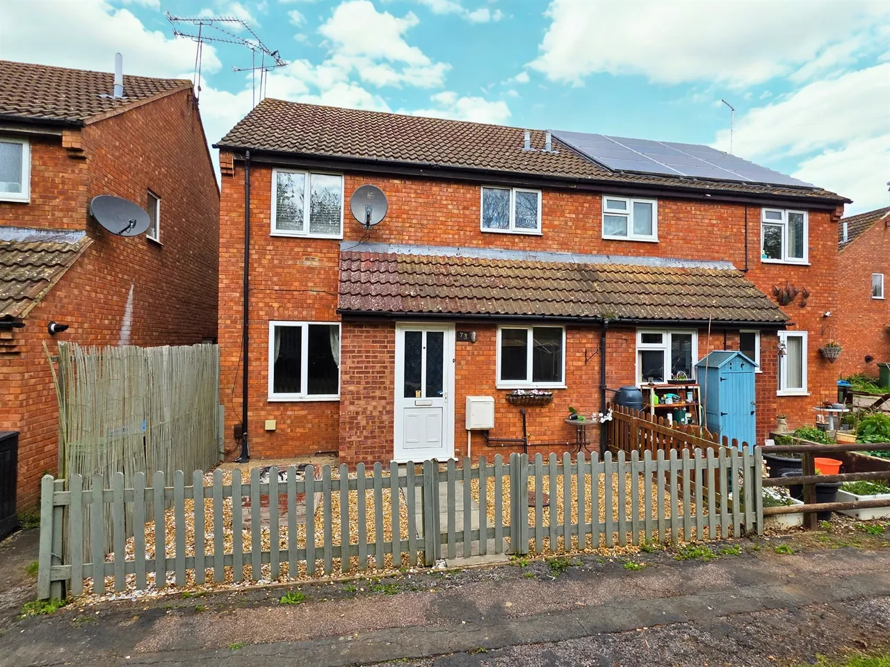 1 bed house for sale, Meredith Drive, Aylesbury, HP19
