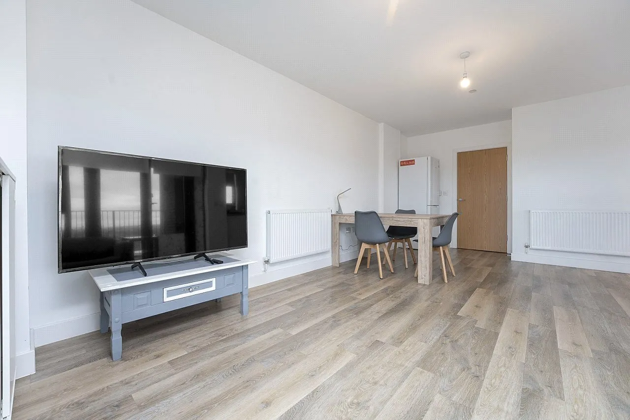 St Nicholas Way, Sutton, SM1, photo 15