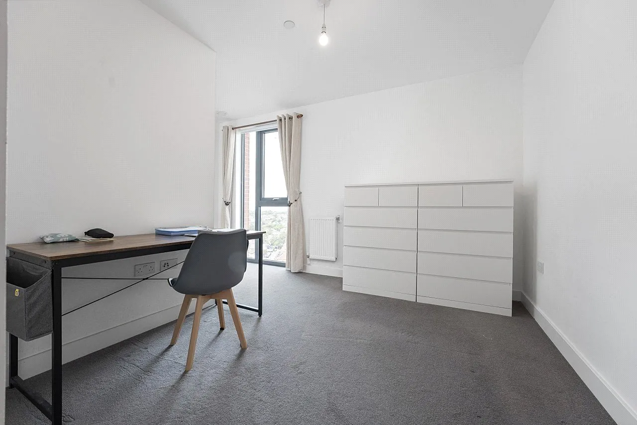St Nicholas Way, Sutton, SM1, photo 16
