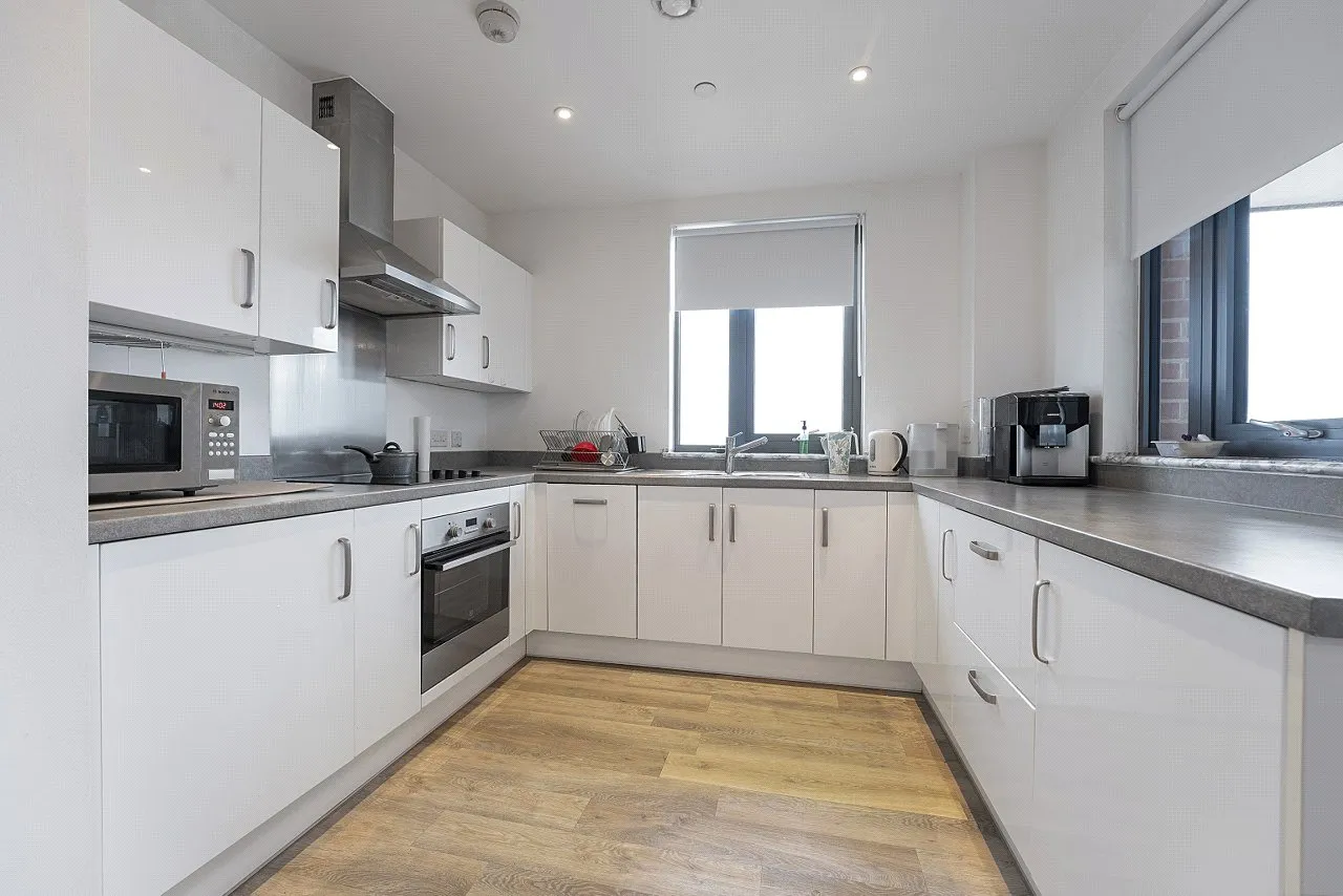 St Nicholas Way, Sutton, SM1, photo 4