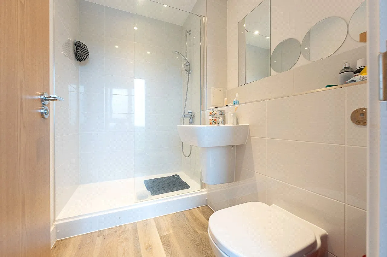St Nicholas Way, Sutton, SM1, photo 8