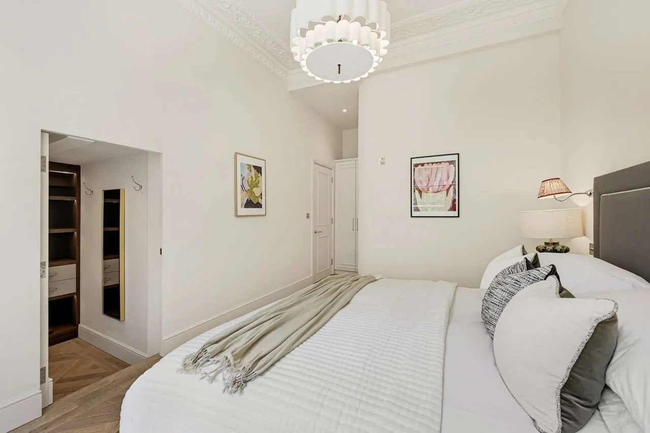 Elgin Crescent, London, W11 2JD, photo 12