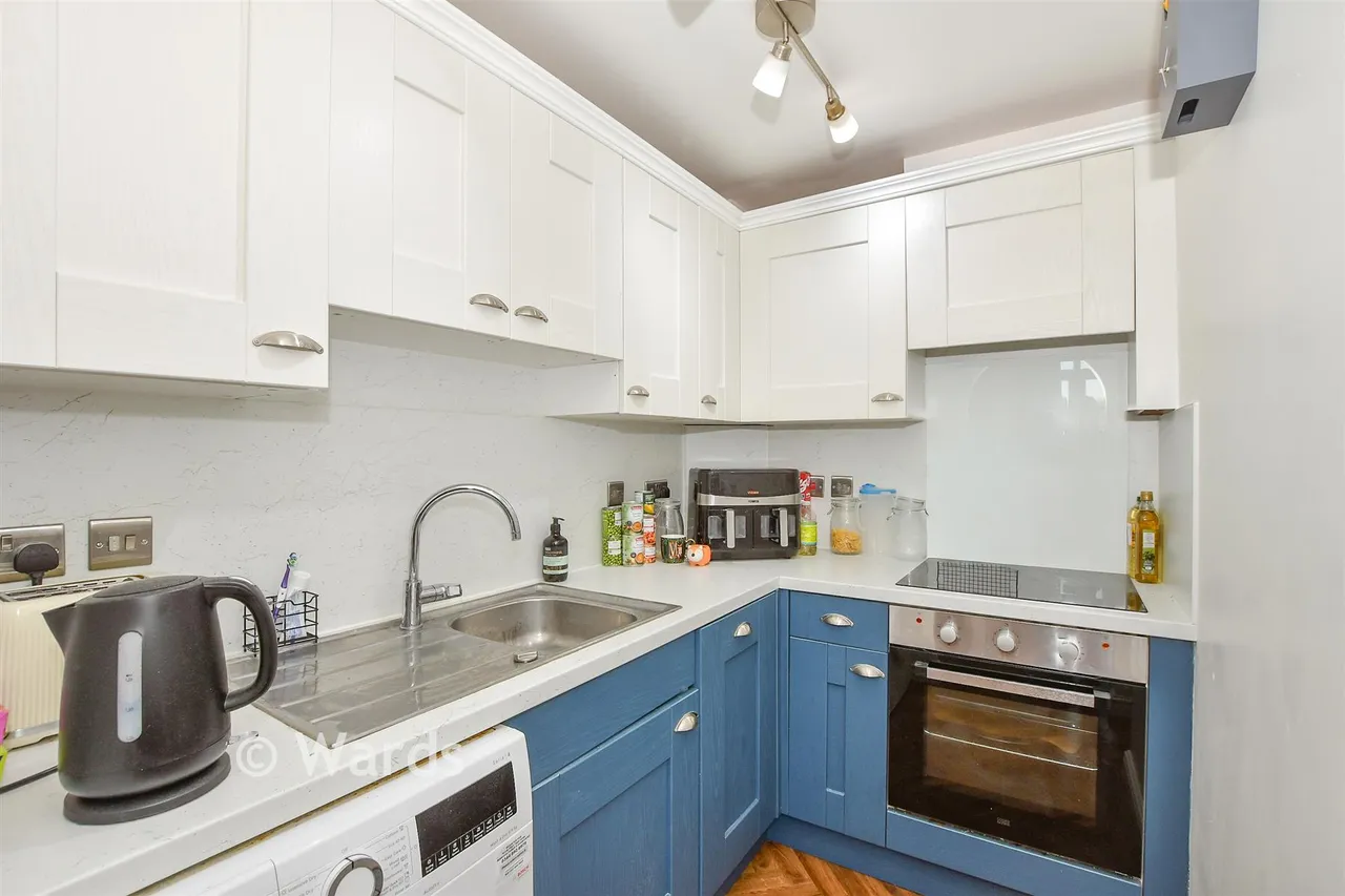 Swan Street, West Malling, ME19, photo 9