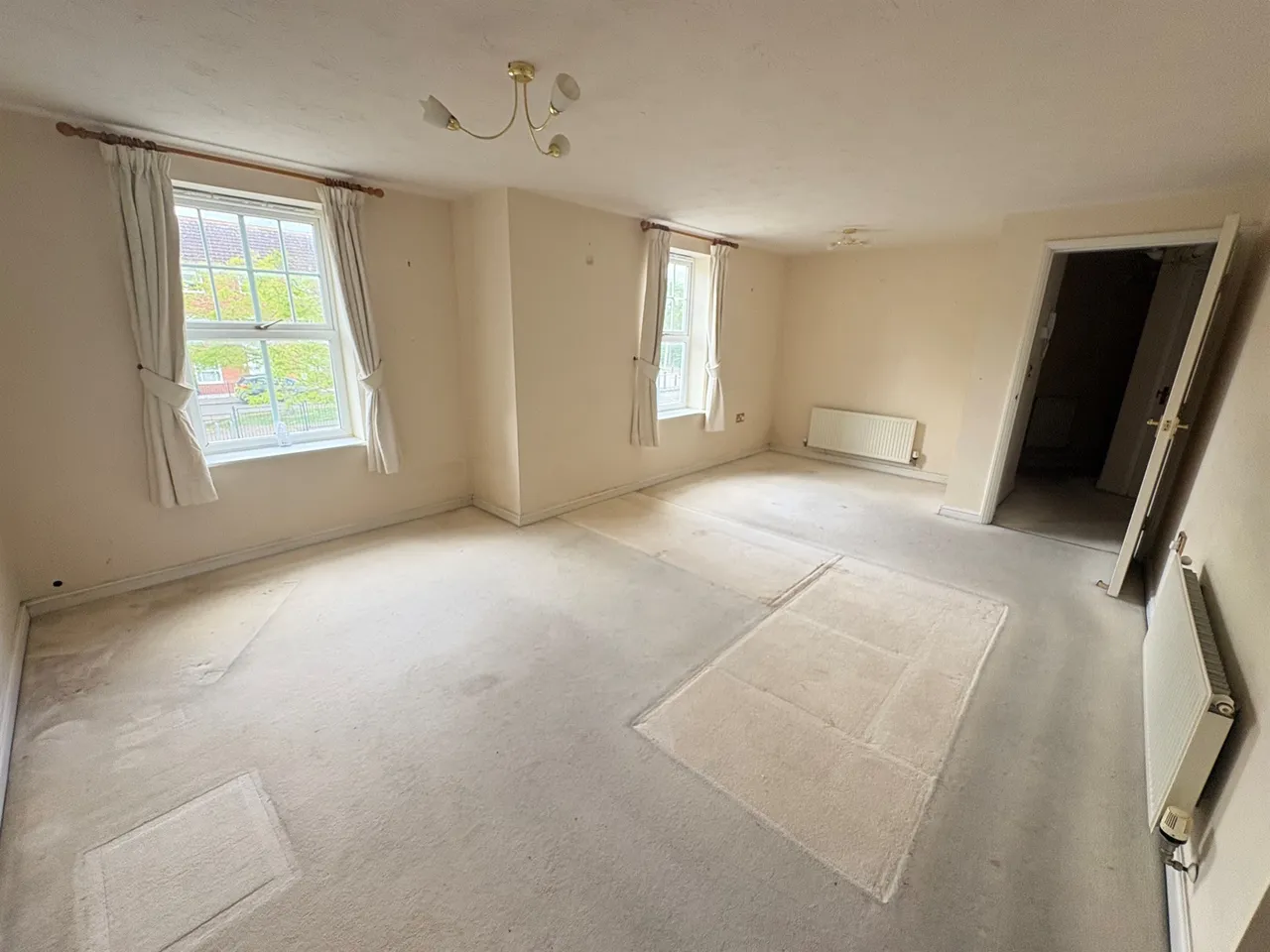 East Water Crescent, Hampton Vale, Peterborough, photo 10