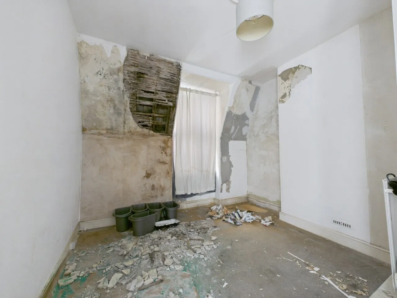 St Barnabas Terrace, Plymouth, PL1, photo 11