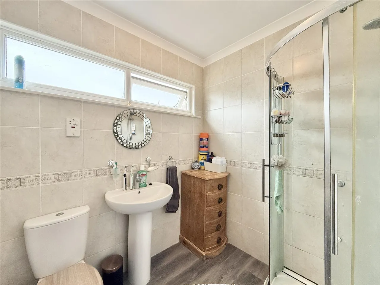 Milton Crescent, Brixham, photo 12