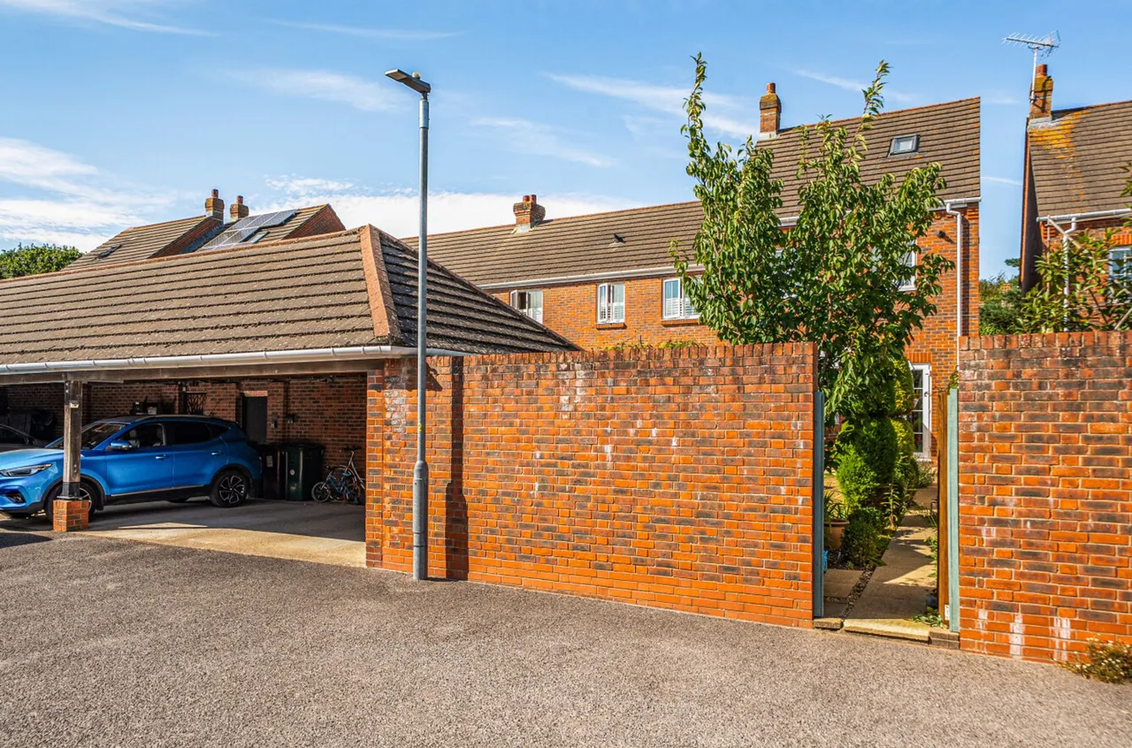 Clay Lane, Fishbourne, PO18, photo 18