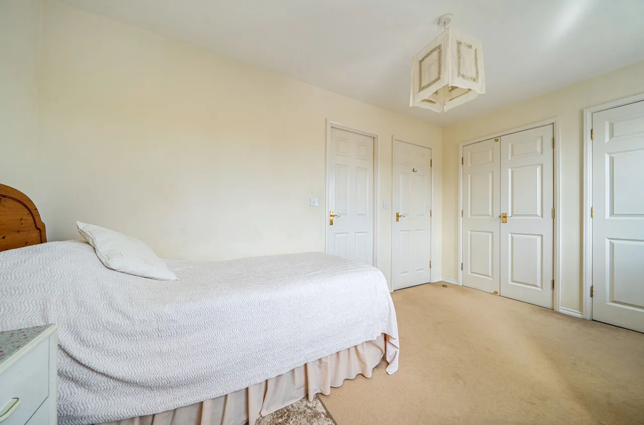 Clay Lane, Fishbourne, PO18, photo 12