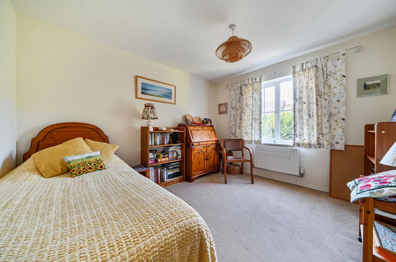 Clay Lane, Fishbourne, PO18, photo 10