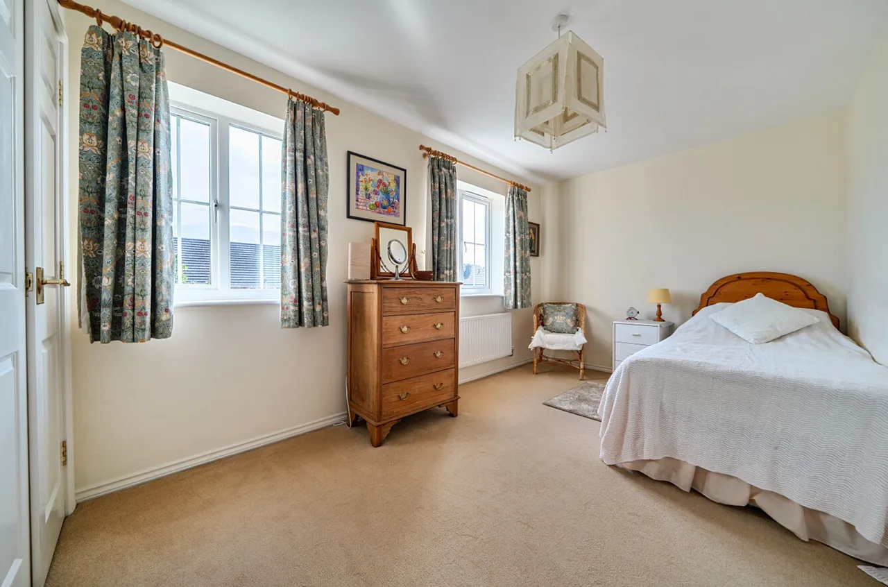 Clay Lane, Fishbourne, PO18, photo 8
