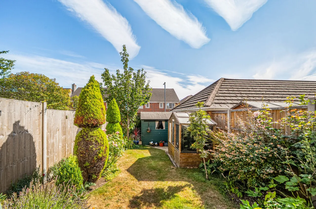 Clay Lane, Fishbourne, PO18, photo 17