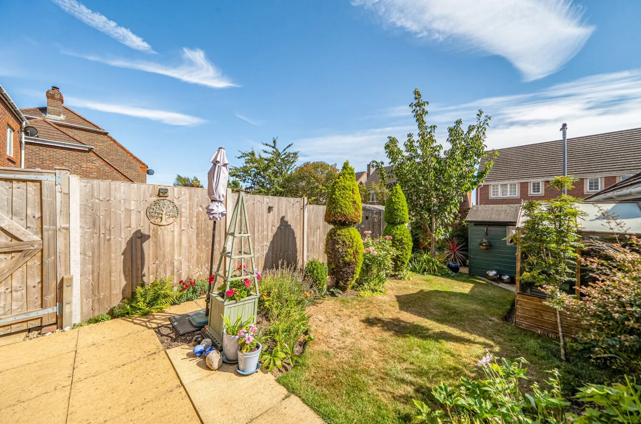 Clay Lane, Fishbourne, PO18, photo 5