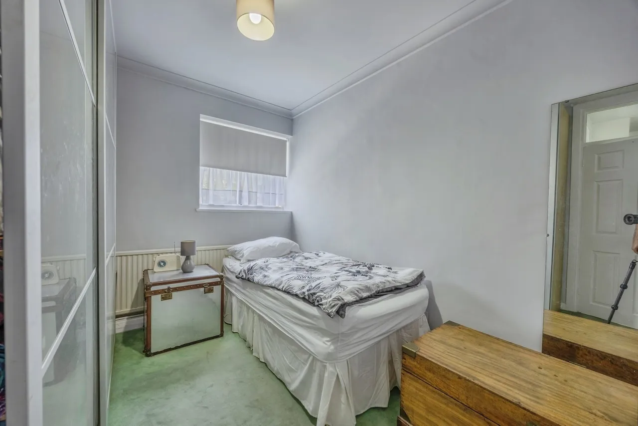 Leigham Court Road, London, SW16, photo 13