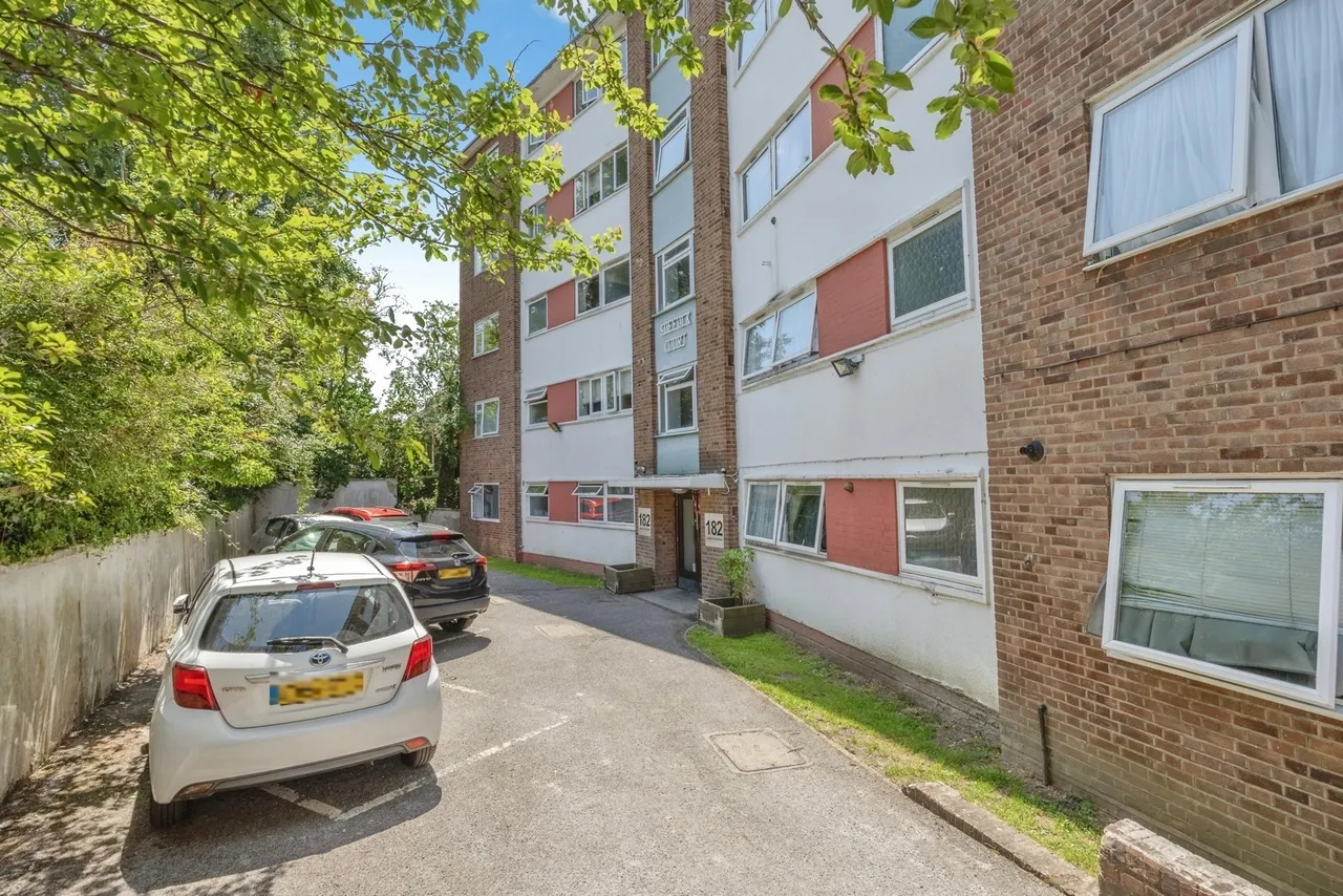 Leigham Court Road, London, SW16, photo 15