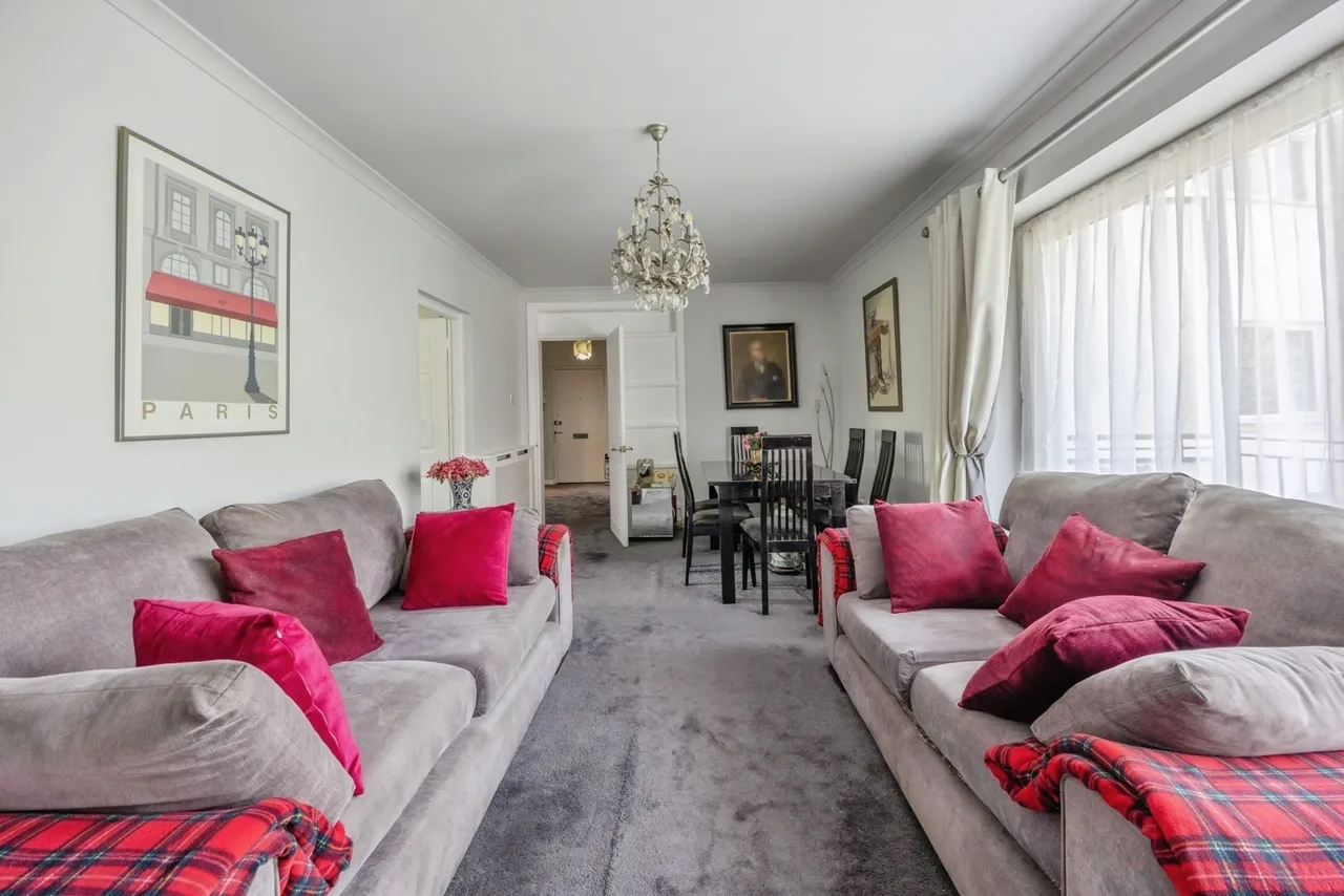 Leigham Court Road, London, SW16, photo 4