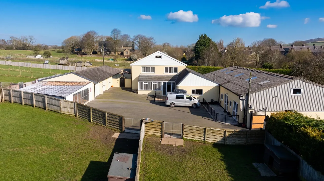 Skipton Road, Earby, BB18, photo 32