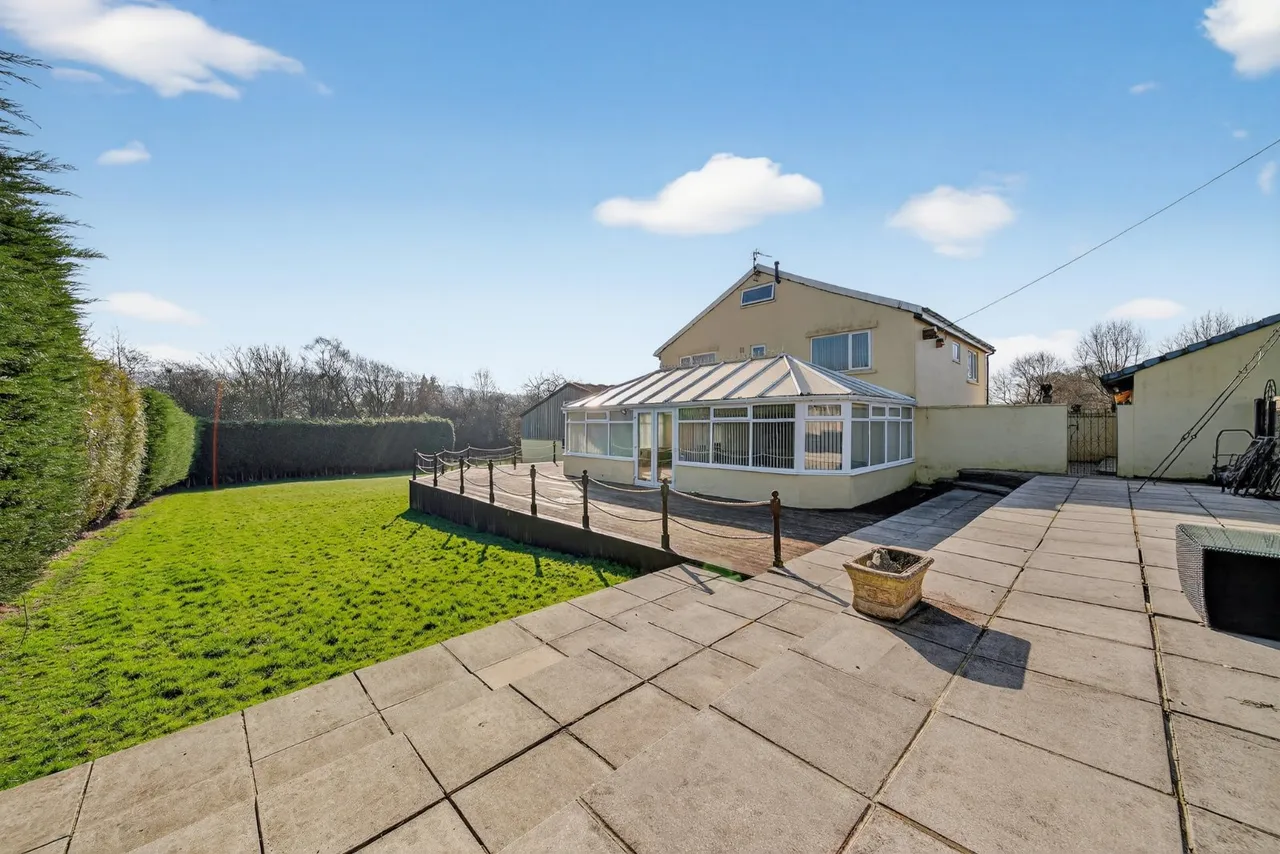 Skipton Road, Earby, BB18, photo 5